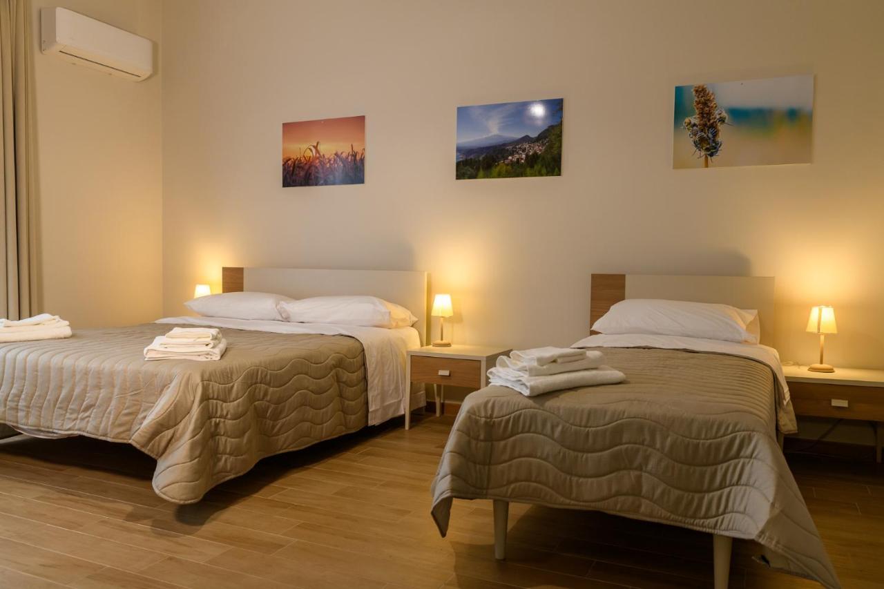 Bee Happy - Bed And Breakfast Zafferana Etnea Kültér fotó